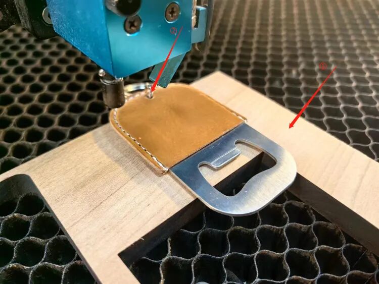 1779785321481006.jpeg Workpiece lifted by ring before spacer support