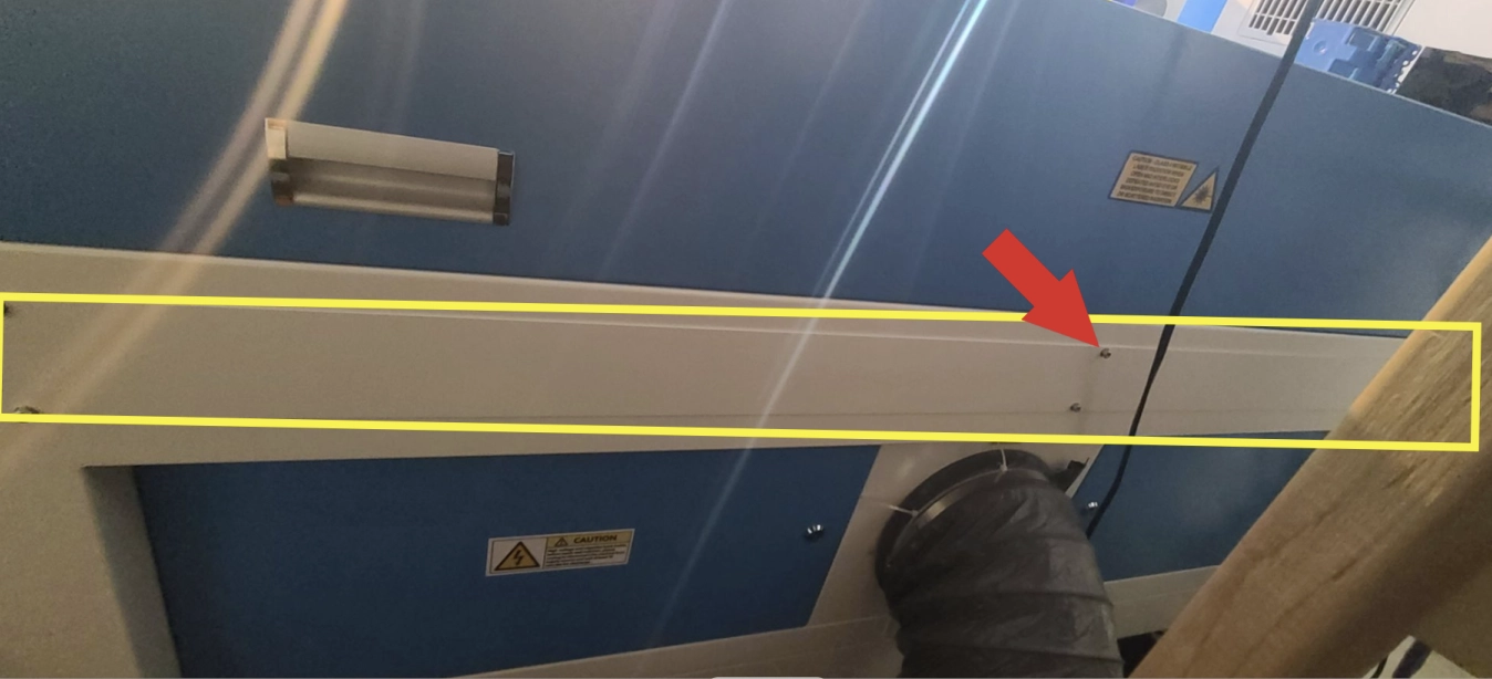 Rear pass-through panel on Nova laser machine