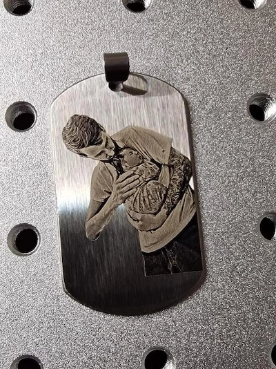 Laser metal engraving machine sample
