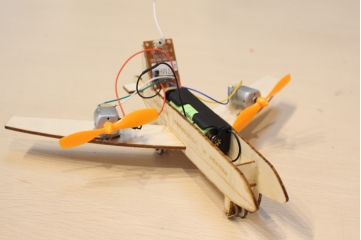 Finished remote-control airliner laser cutting project