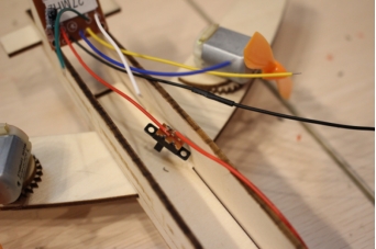 Connecting the battery box switch and receiver board