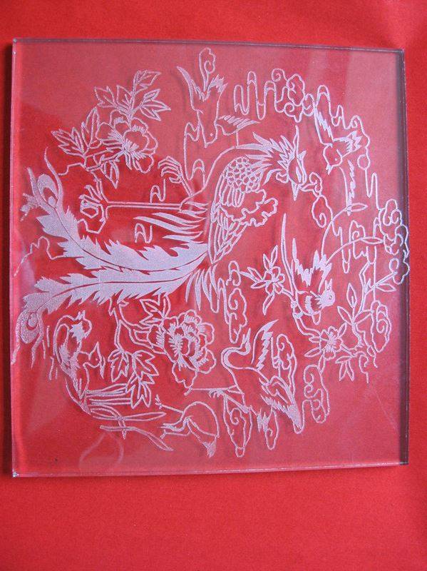 engraving glass photo