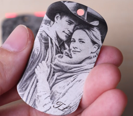 laser-marked stainless steel couples tag for Valentine's Day