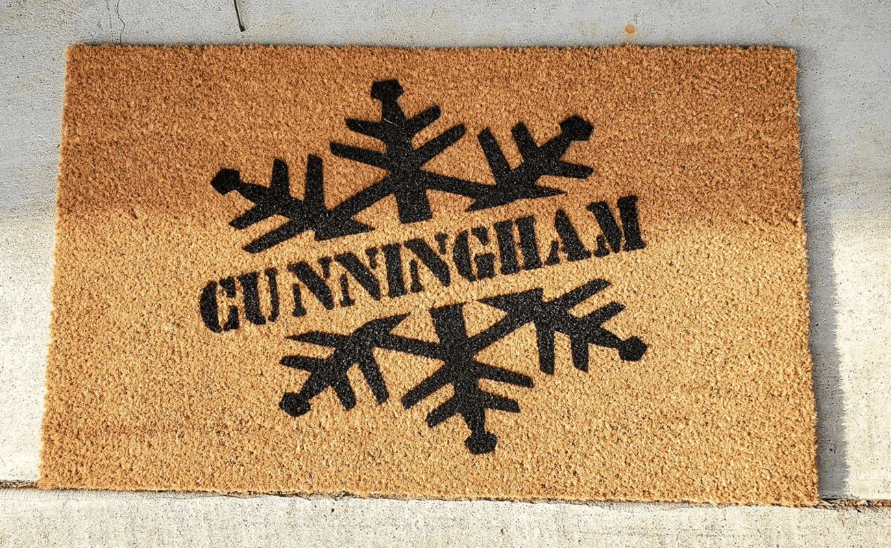 Laser Engraving Snowflake Doormat