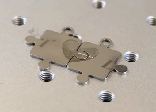 laser marking puzzle necklaces