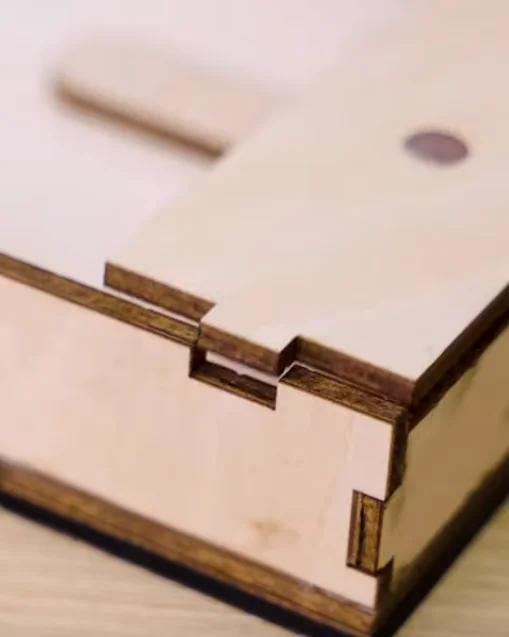 assemble laser cutting plinko game
