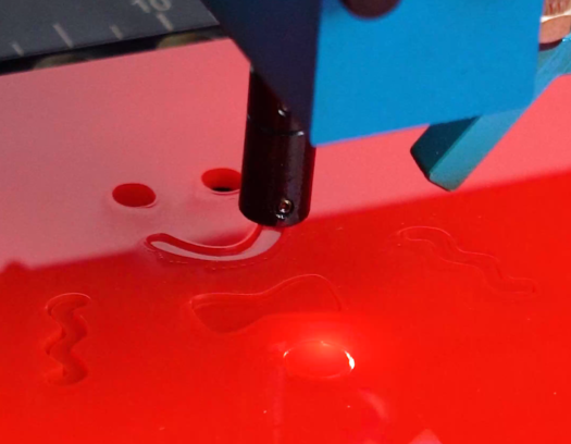laser cutting the acylic