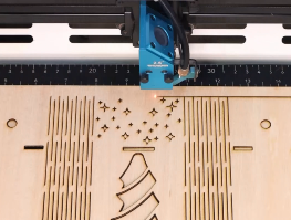 laser cutting the christmas wine box