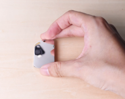 place the tag on the laser bed